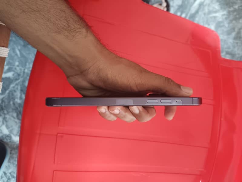 Apple iPhone 14 Pro Max 1