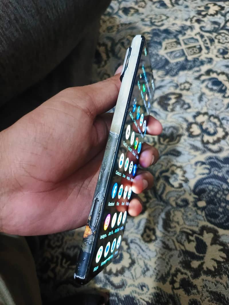 Google Pixel 6 5