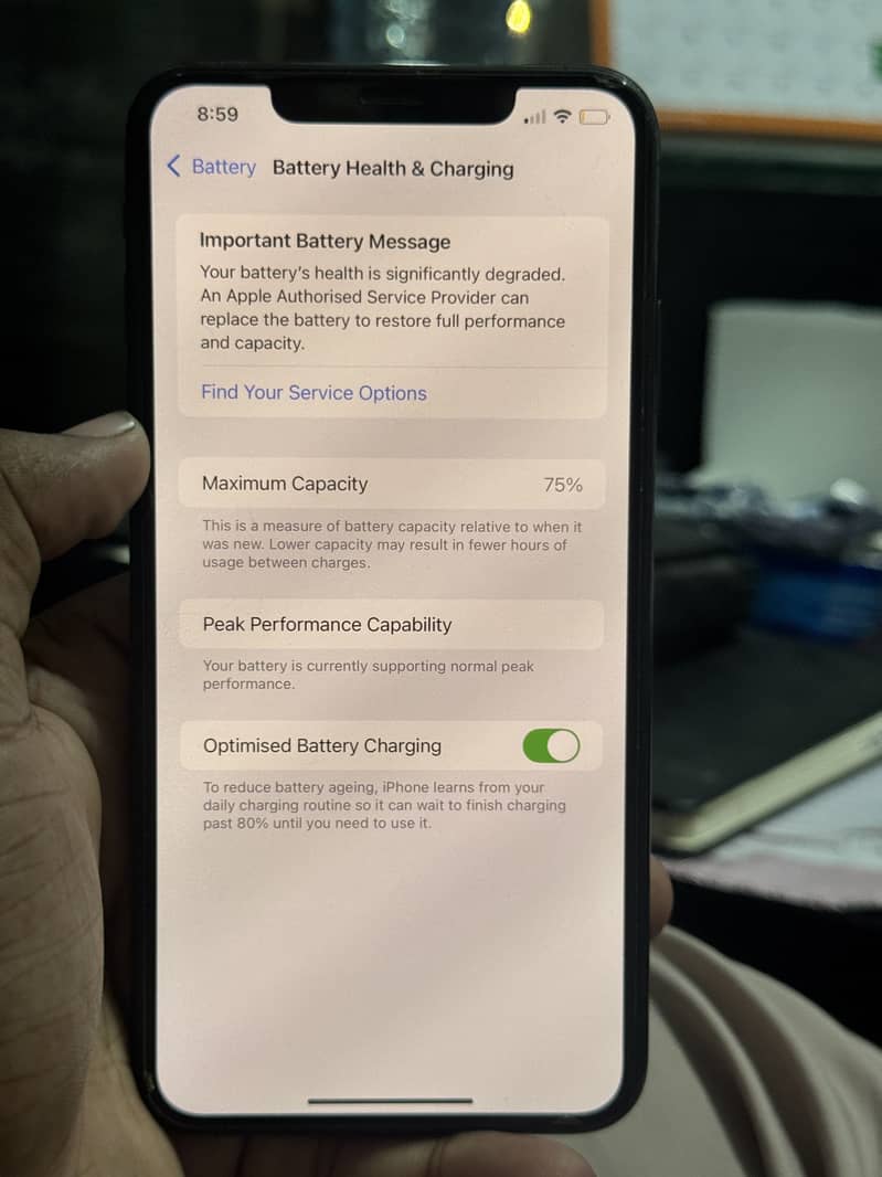 Apple iPhone XS Max 0
