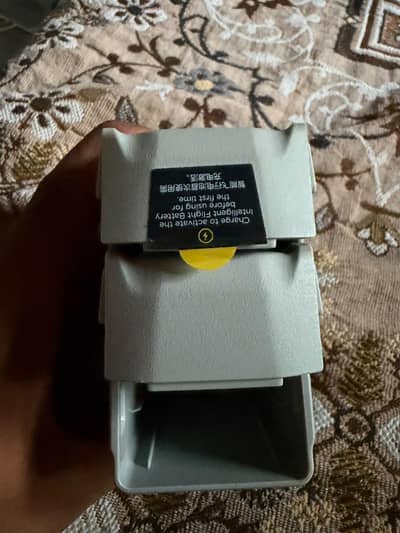 DJI Drone mini 3 batteries for sale brand new unused with charging hub