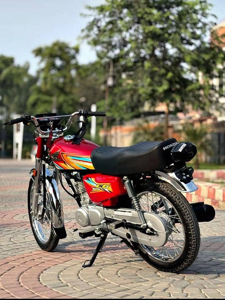 125 2026 model 0