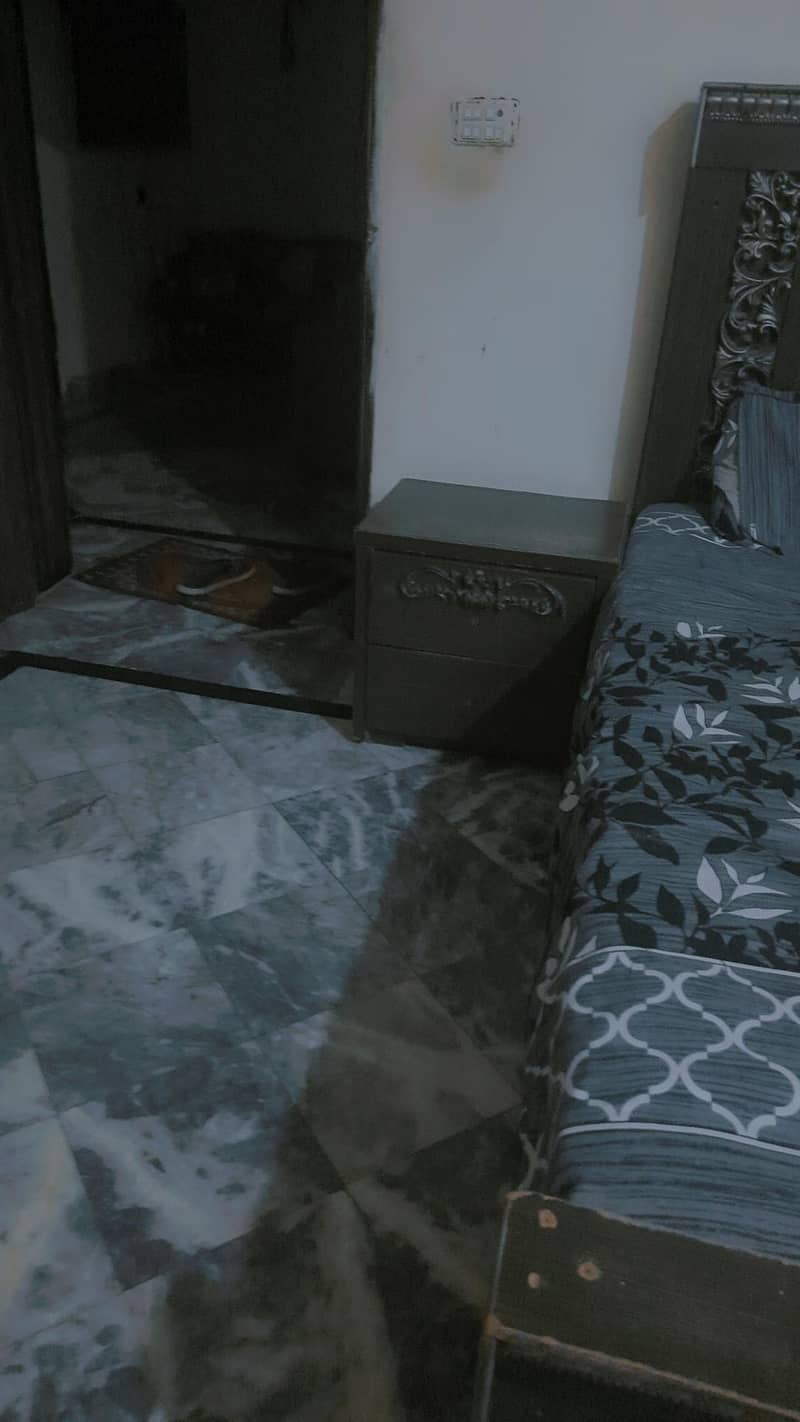 Bed,Side tables & Dressing Table 2