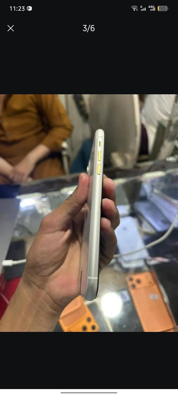 Apple iPhone 11 1