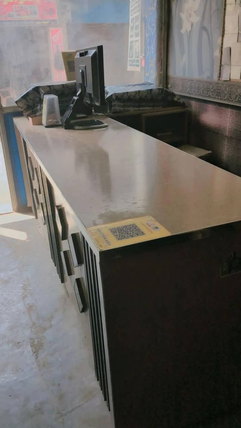 Office table 5