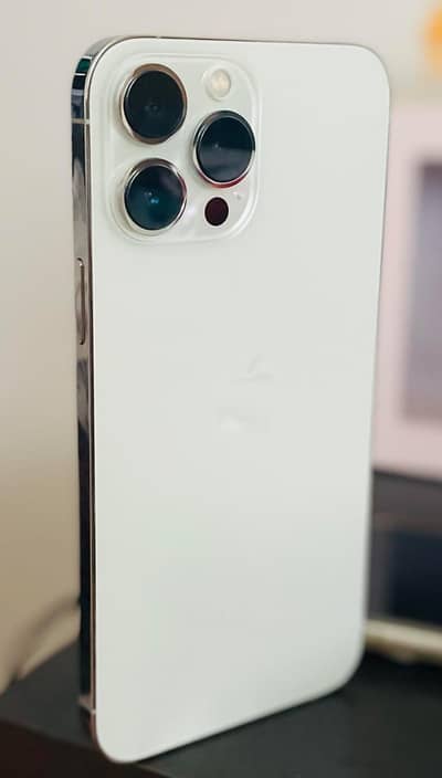 Apple iPhone 13 Pro Max 256 GB ( Non PTA ) ( Sim Working )