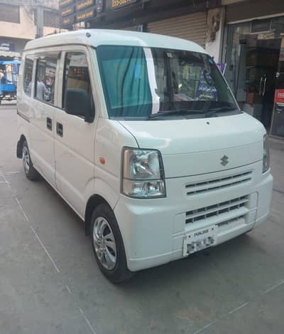 Suzuki Every 2010