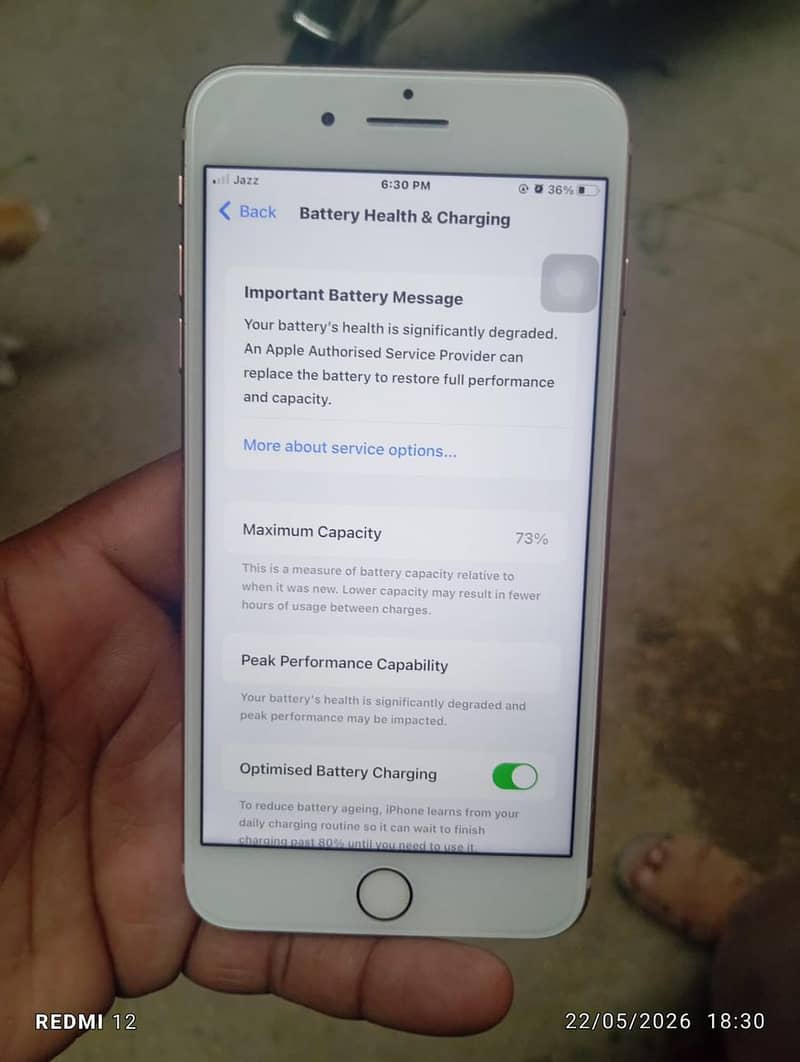 Apple iPhone 8 Plus 2