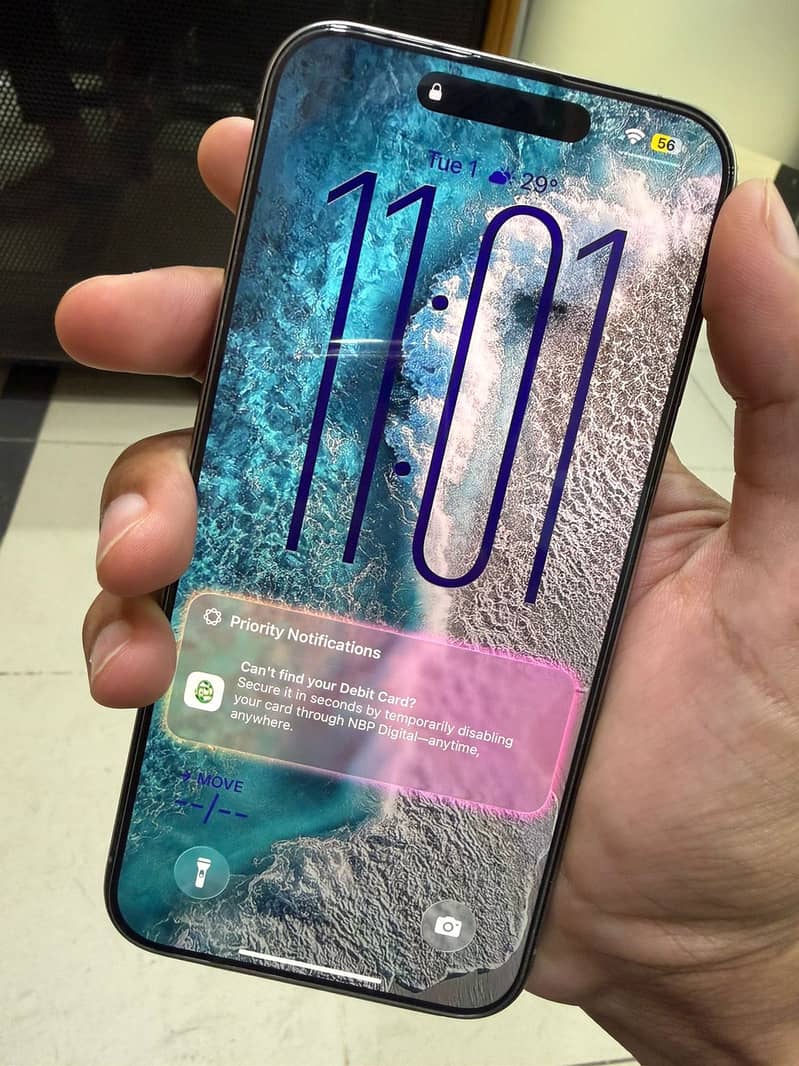 Apple iPhone 15 Pro Max 6