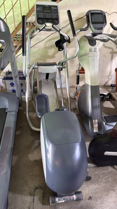 Exercise bike / treadmil / exercise bikes imported /running machine