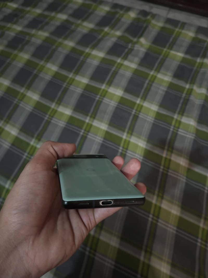 Google Pixel 6a 2