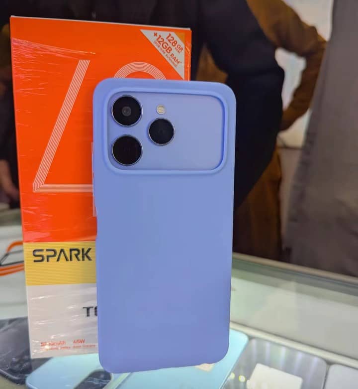 Tecno Spark Plus 0