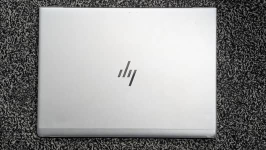 elitebook 8/256 2 gb graphics card.