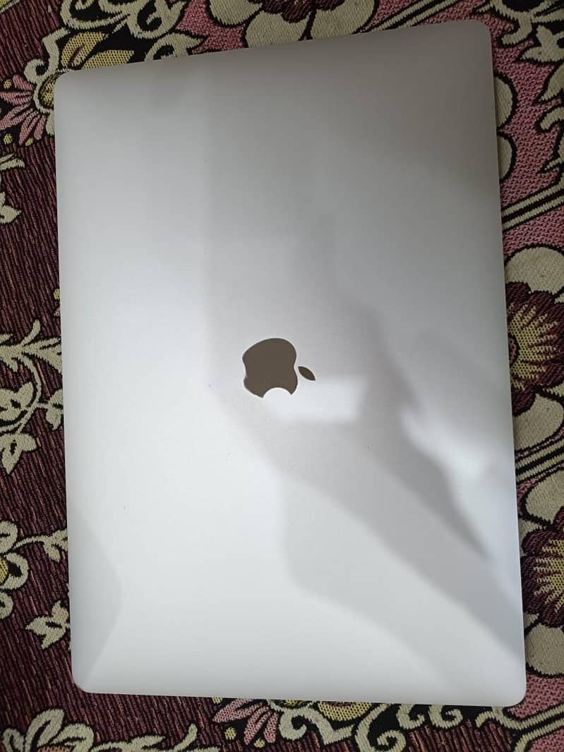 Mac book Pro 0