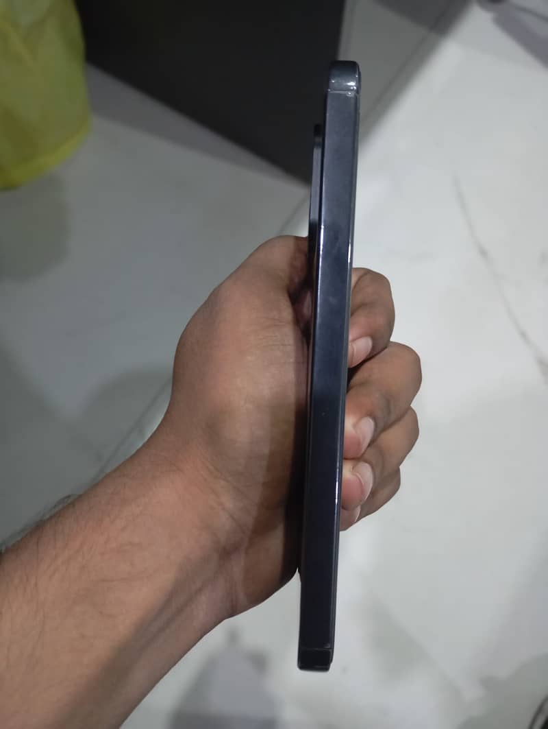 One Plus 6T 3