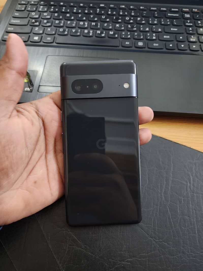 Google Pixel 7 3