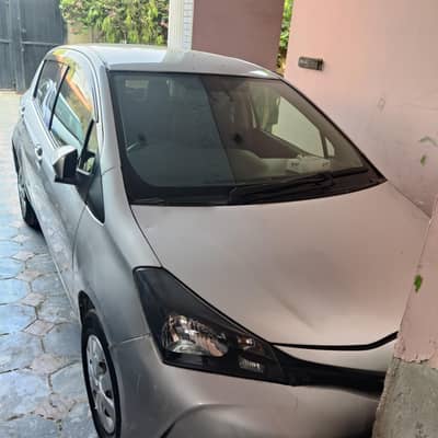 Toyota Vitz 2016