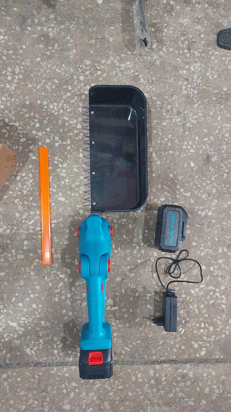 chargeable cutter 1