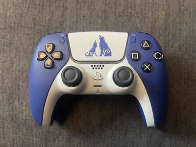 God of War Edition DualSense PS5 Controller (first cooy)
