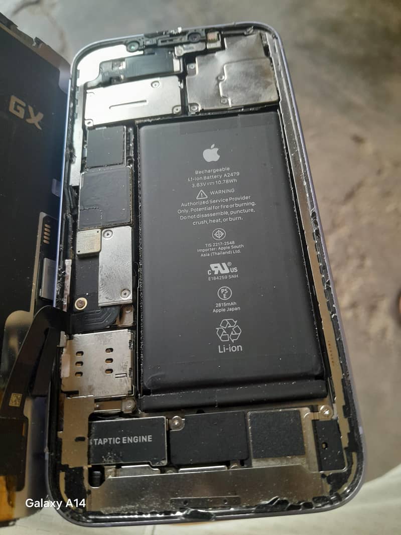 Apple iPhone 12 0