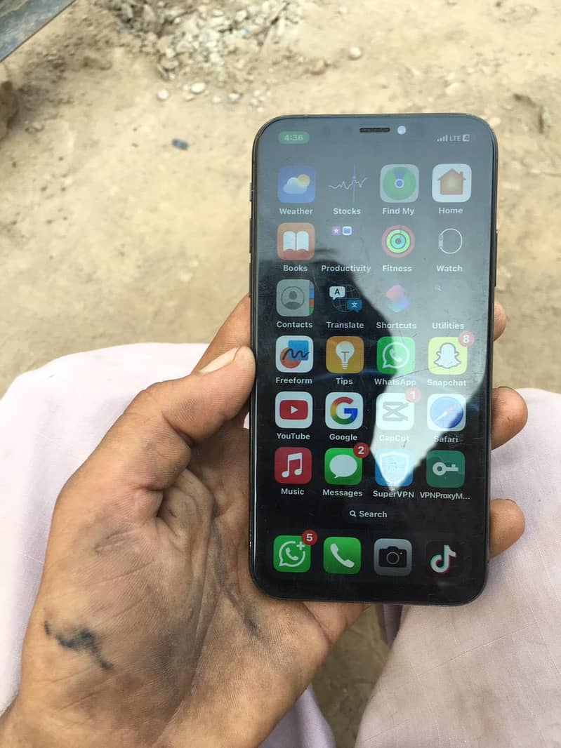 Apple iPhone X 2