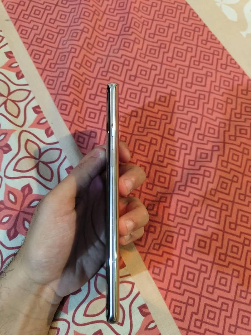 One Plus 8 5