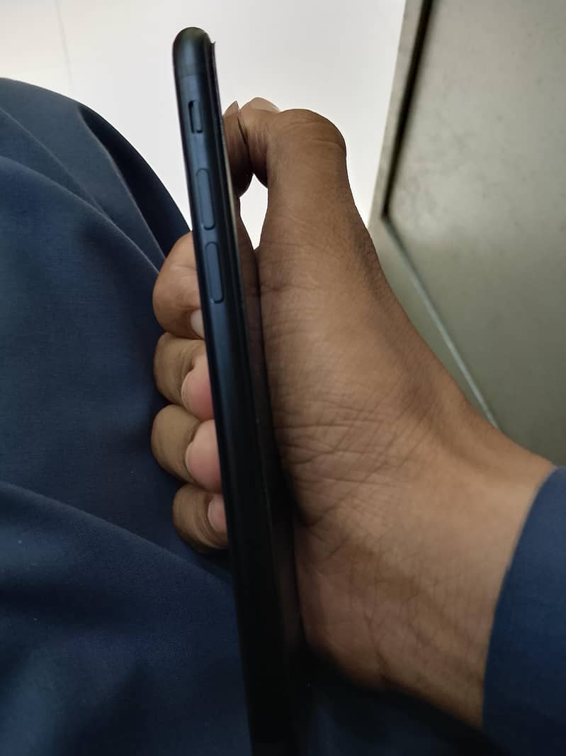 Apple iPhone SE 3rd generation 2