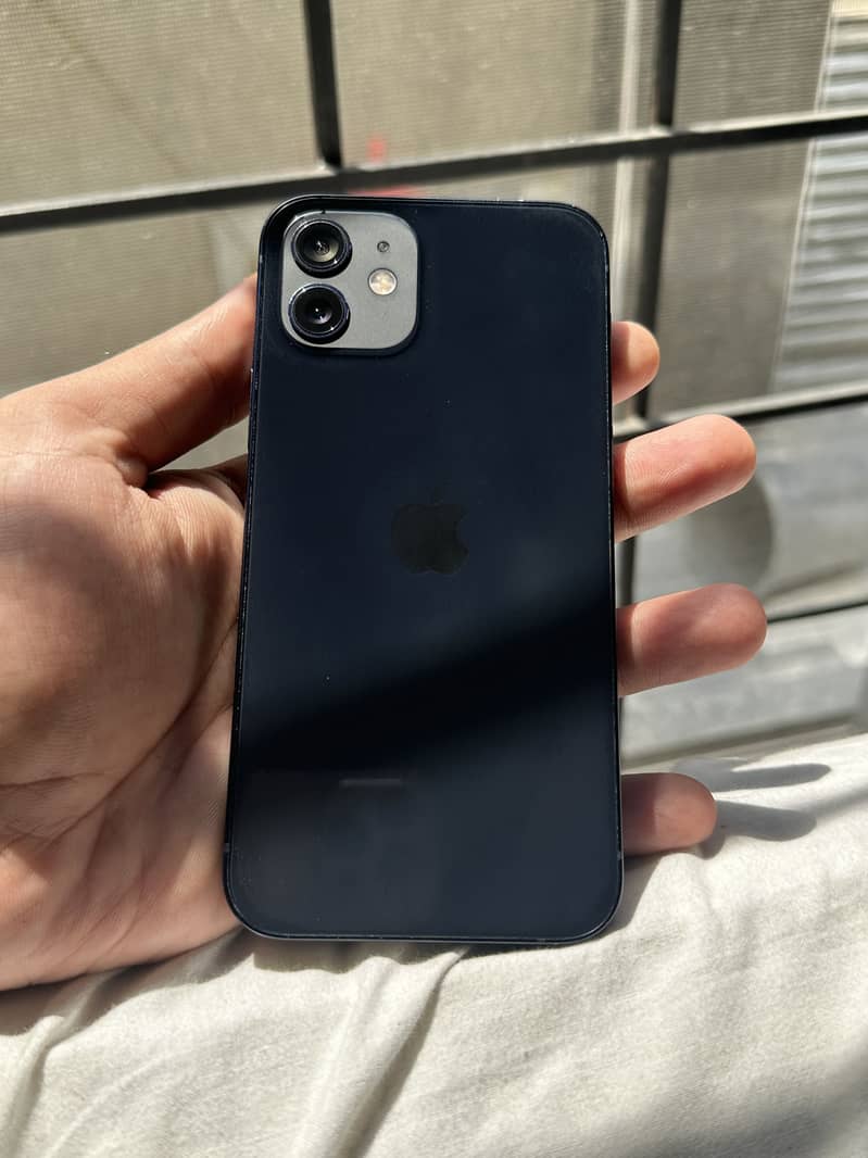 Apple iPhone 12 0
