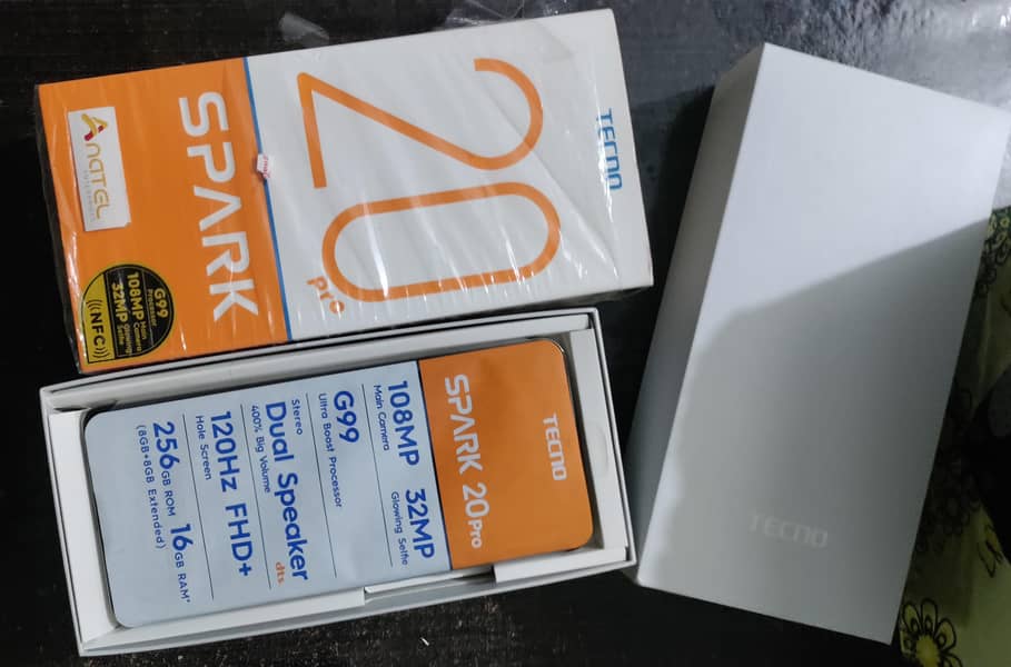Tecno Spark 20 Pro 2
