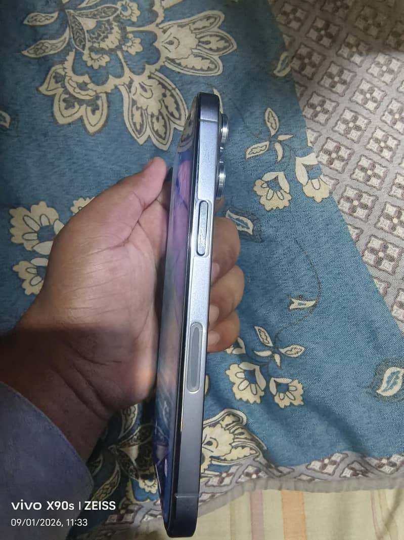 Apple iPhone 13 Pro 3
