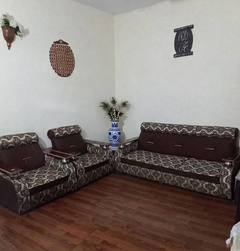 5 Seater Sofa Set 0