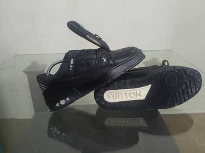 Loius Vuitton Black Sneakers