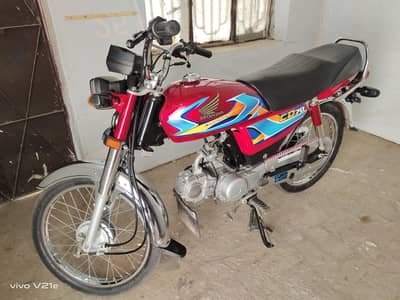 CD 70 bike new lush condition 2026