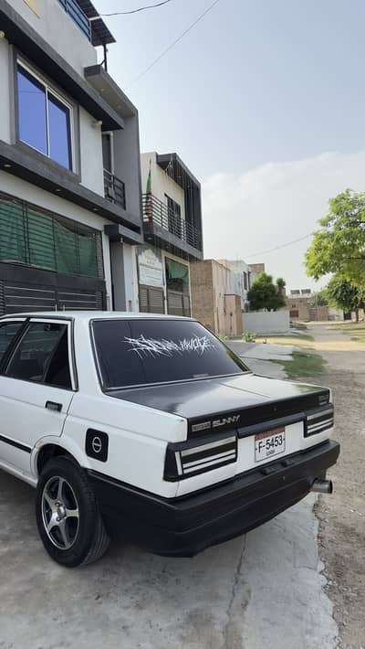 Nissan Sunny 1988