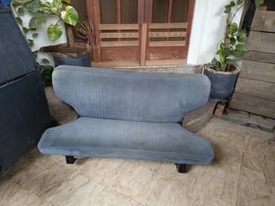 3 door  back seat pajero full long