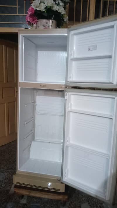 PEL Aspire 2 door Refrigerator 12 cubic Excellent condition Rawalpindi