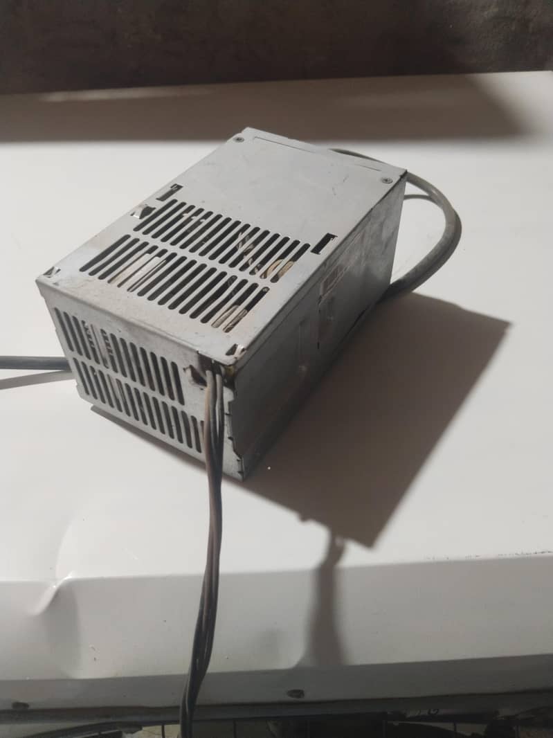 computer saply 0