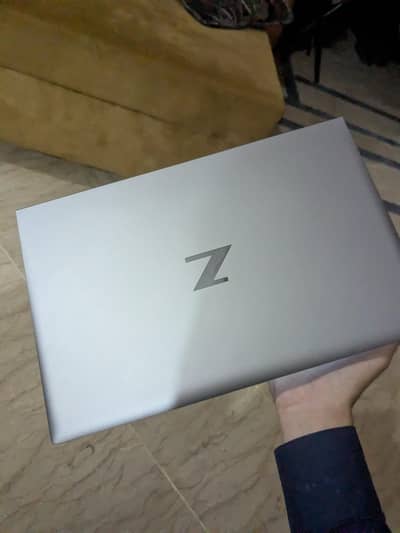 HP zbook firefly 14 g7