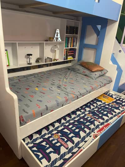 3 bed with stairs and drawers with 3 mattress