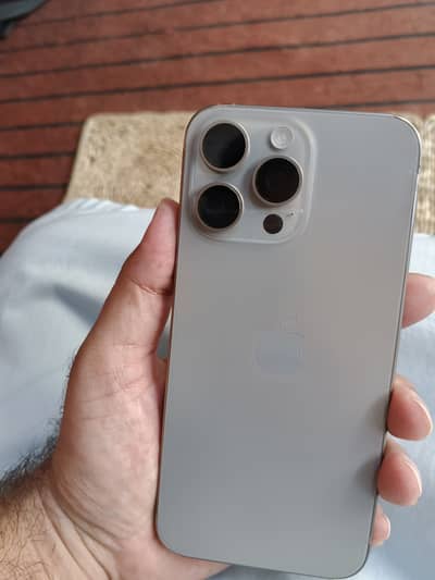 Apple iPhone 15 Pro Max