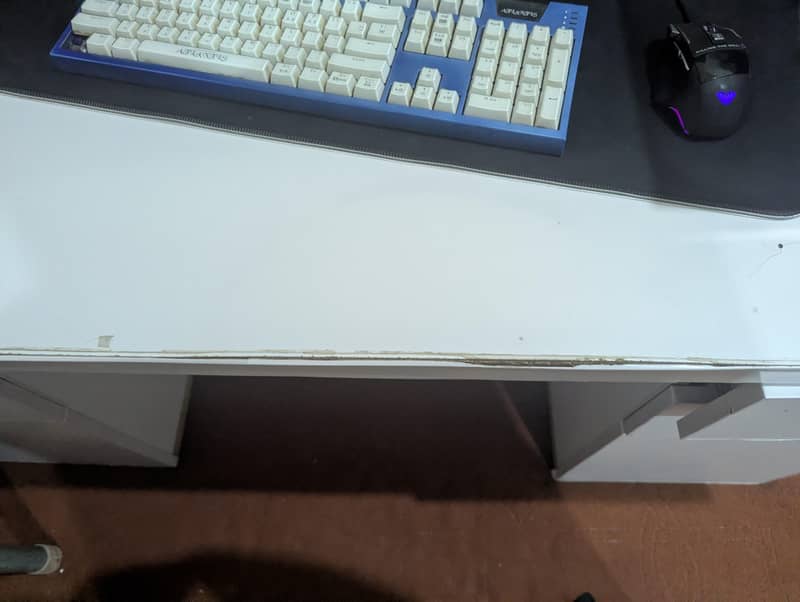 computer table 3