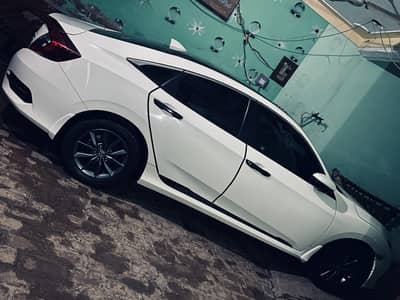 Honda Civic Oriel 2020