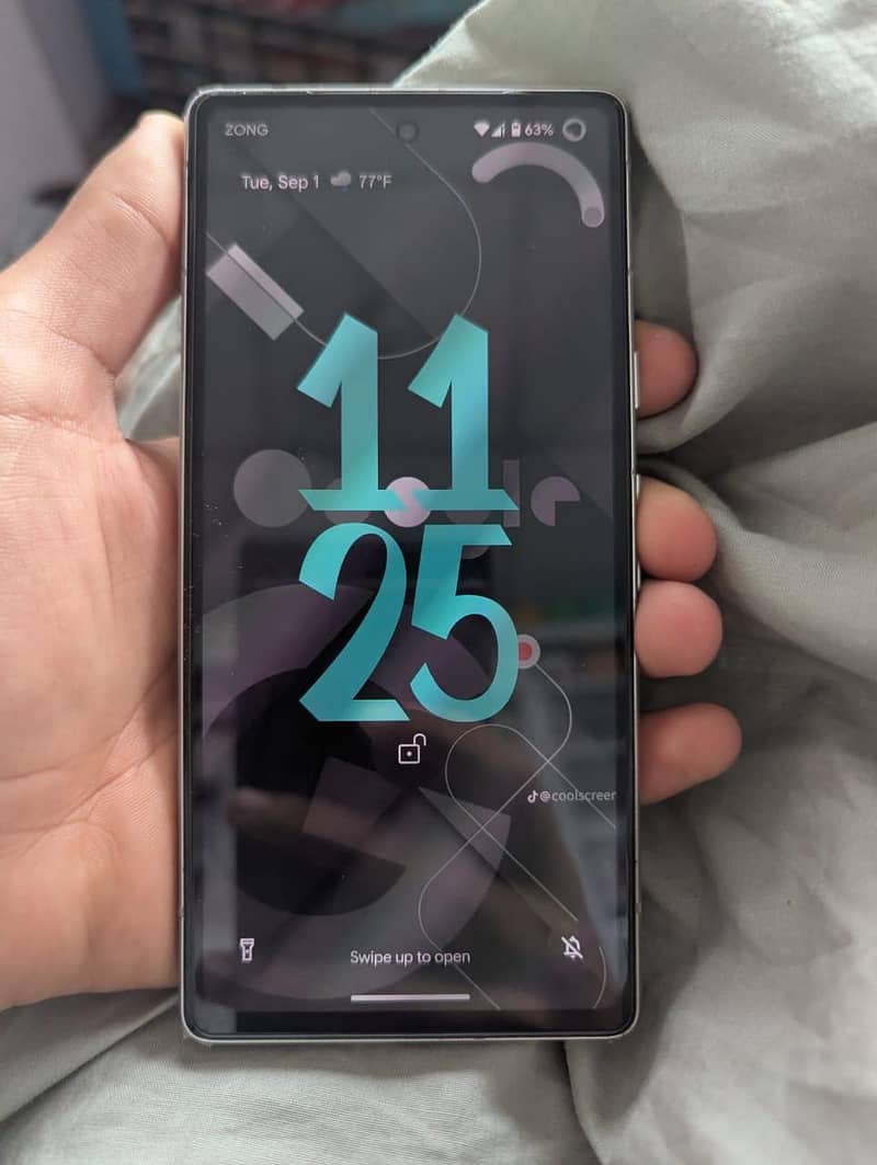 Google Pixel 7a 2