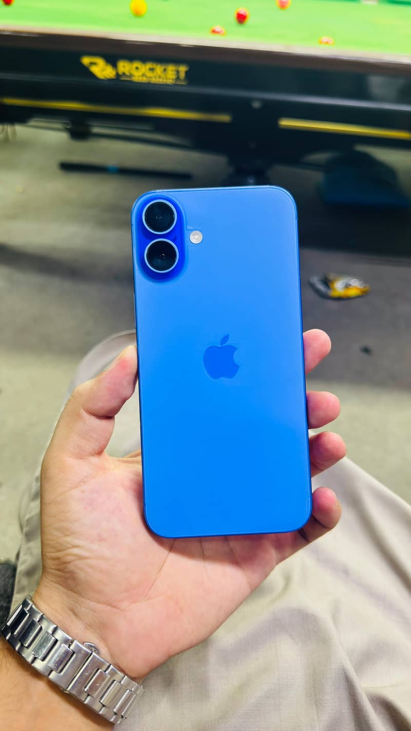 Apple iPhone 16 Plus jv 9