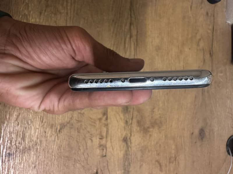 Apple iPhone X 2