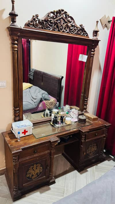 Dressing Table
