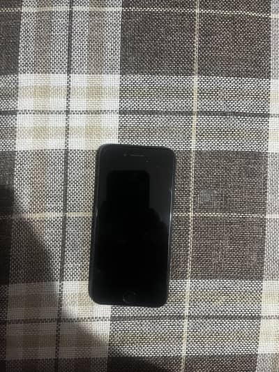 Apple iPhone 7 for sale PTA