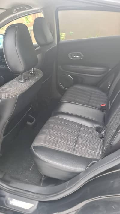 Honda Vezel 2015