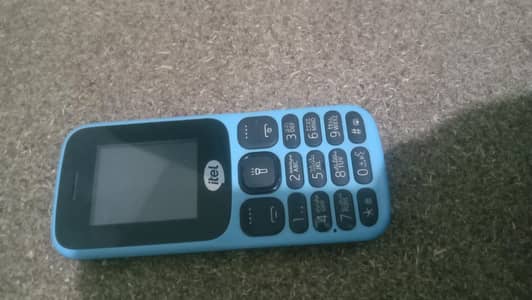 itel Qmobil