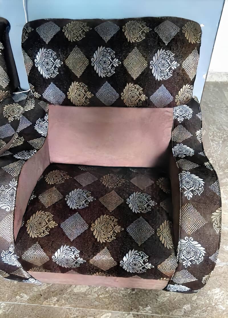 ARGENT SELL SOFA SET 1