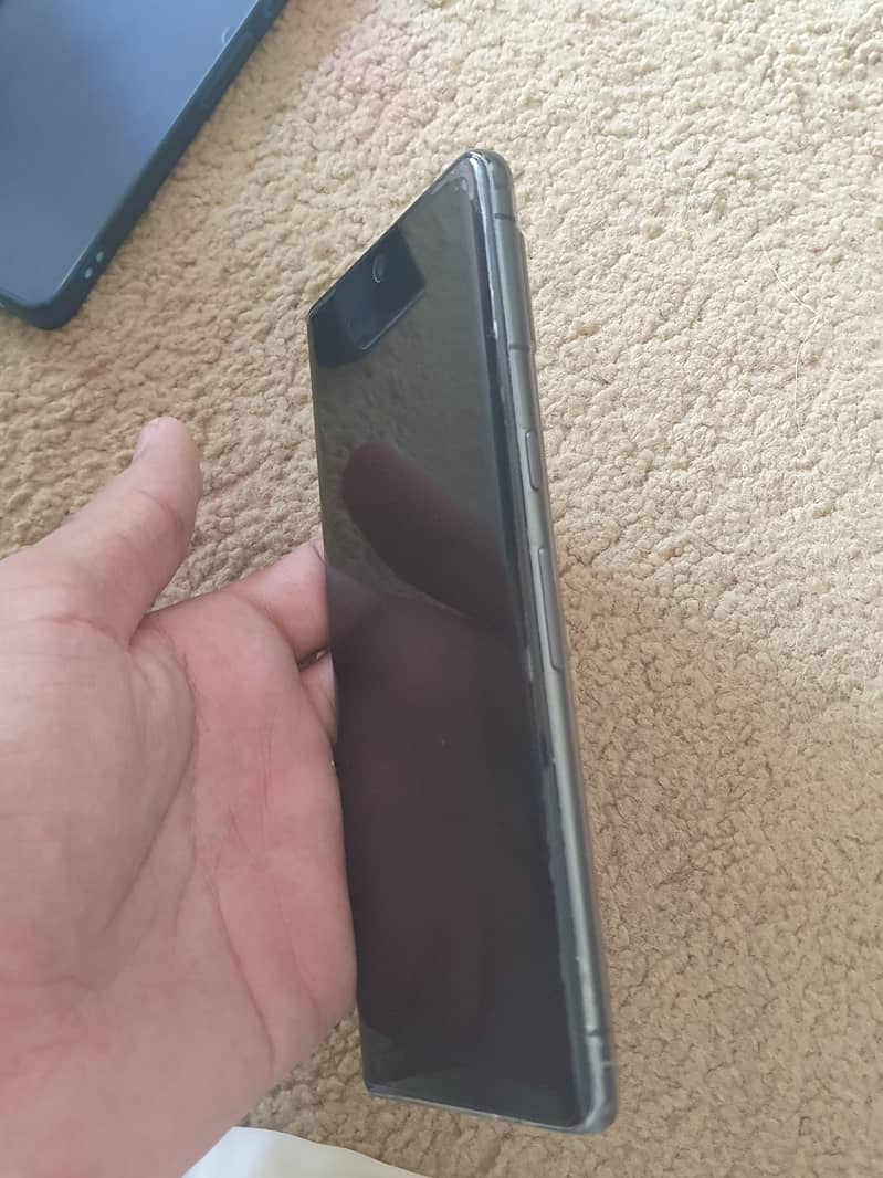 Google Pixel 7 Pro 2